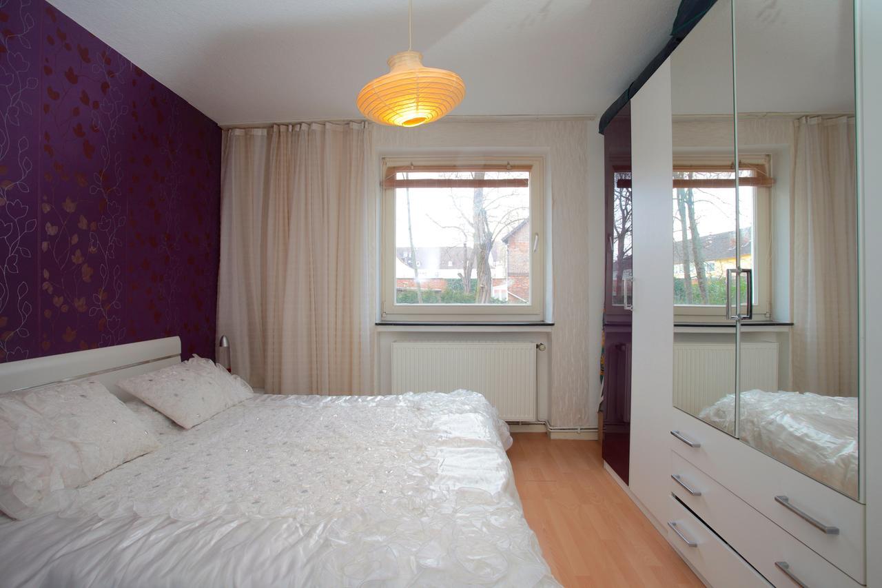 Profair Apartments Near Exhibition Center Хановер Екстериор снимка