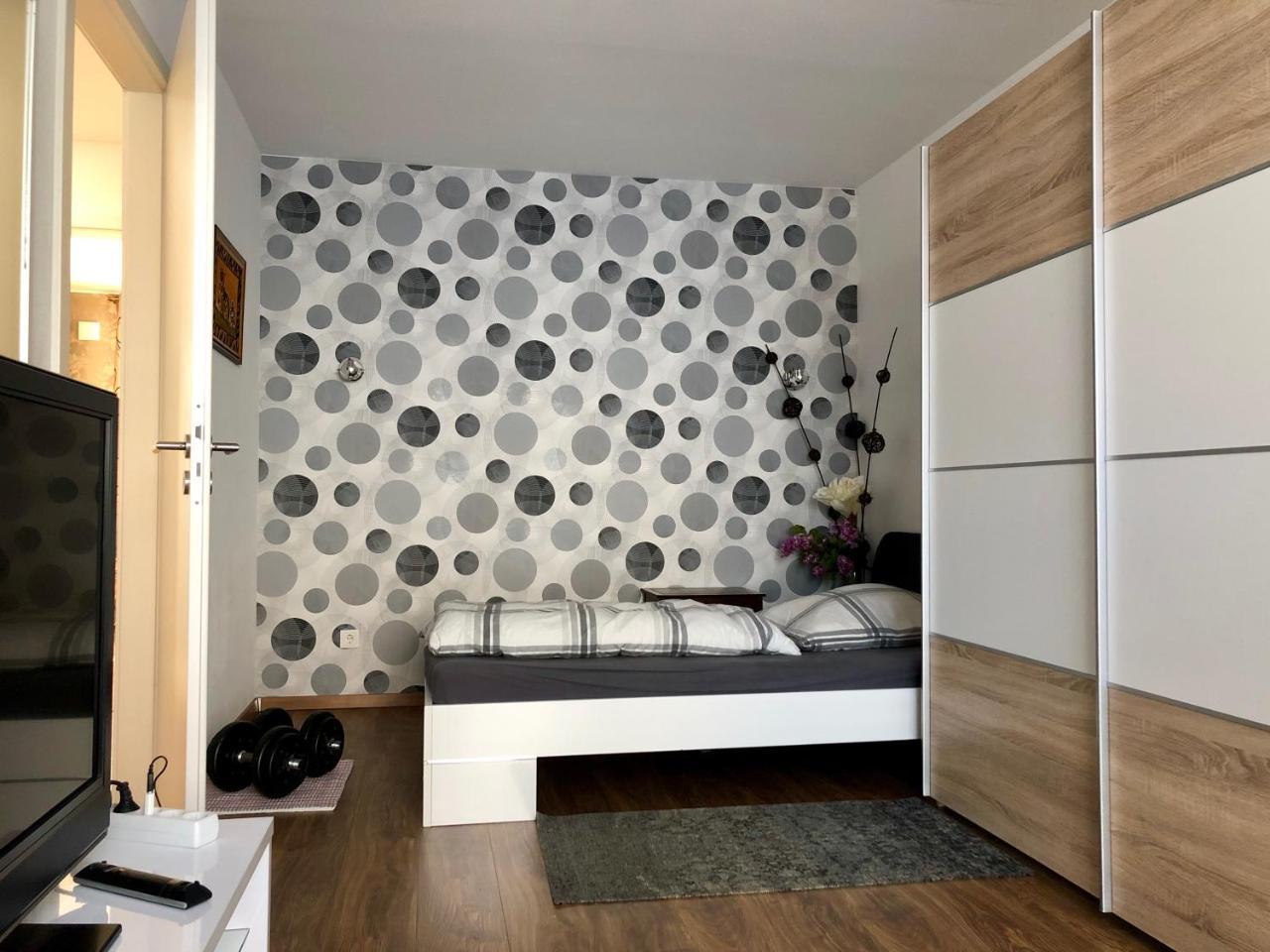 Profair Apartments Near Exhibition Center Хановер Екстериор снимка
